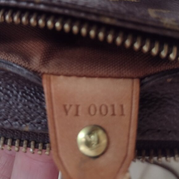 💯% Authentic Louis Vuitton Cabas Piano - Picture 6 of 13